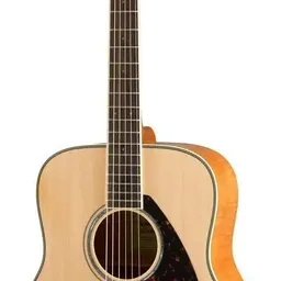 Yamaha FG840