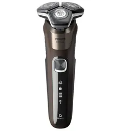Shaver Philips S5886/30 Sistem de ras  Rotativa Moduri de utilizare  Uscat, Umed Indica%3Fii  Nivel de incarcare, Blocare Tip acumulator  Li-Ion Timp func%3Fionare de la baterie   60 min Tip control  Electronic cu butoane Carcasa rezistenta la apa  Da
