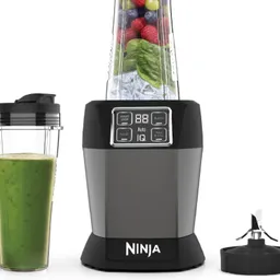 Blender Ninja BN495EU Putere  1000 W Materialul carcasei  Plastic ABS Material picior si cutite  O%3Fel inoxidabil Capacitate bol  0,7 L Trepte de viteze  1 Mod impuls  Da Functie zdrobire ghea%3Fa  Da