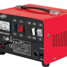 Încărcător pentru scule electrice Raider RD-BC11, roșu