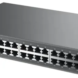 Switch Grandstream GWN7703